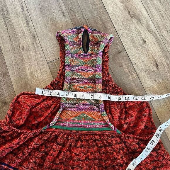 Free People Rare Hearts Red Knit Crochet Sweater Tunic Mini Dress
Womens size S - Picture 5 of 12